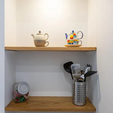 Amazing Near The Center Apartment *